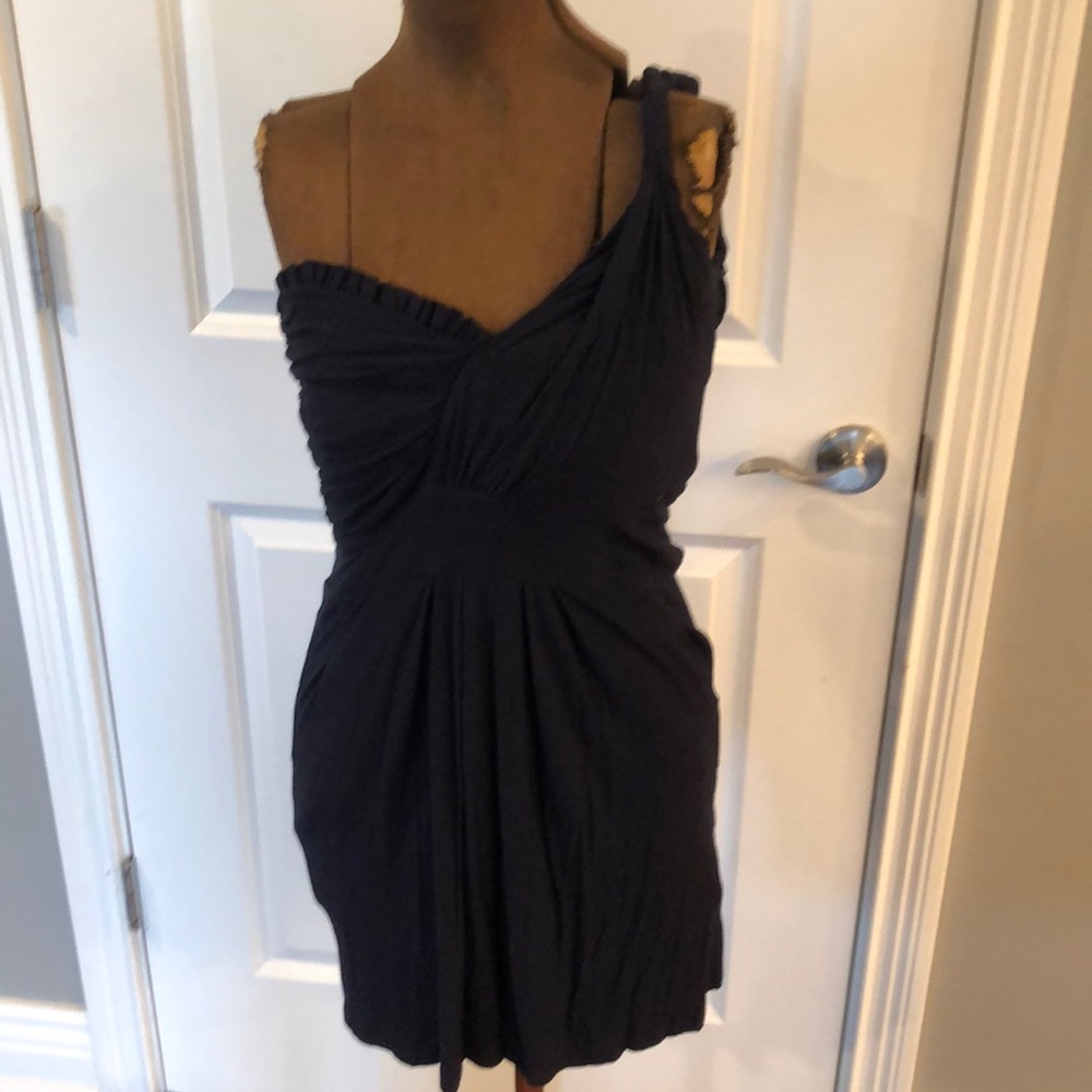 T- bags small navy one shoulder. Size Small